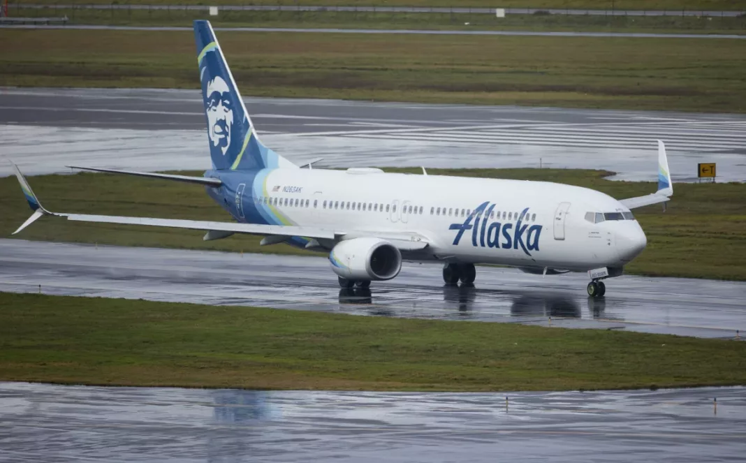 Pieza clave encontrada tras aterrizaje de emergencia de Boeing 737 MAX 9