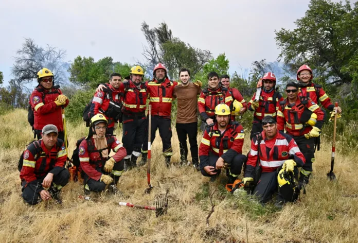 A casi un mes del inicio del fuego, lograron controlar el incendio en Los Alerces