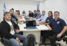 Paritarias docentes: el gobierno ofreció un 37% en dos tramos pero no se han bajado las medidas de fuerza Paritarias docentes: el gobierno ofreció un 37% en dos tramos pero no se han bajado las medidas de fuerza