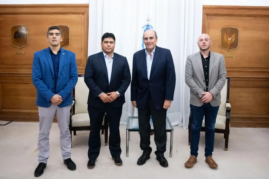 El ministro de interior recibió a Claudio Vidal y los Intendentes de Río Turbio y 28 de Noviembre -