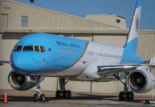 El gobierno prohíbe el uso de aeronaves públicas para actividades privadas El avión presidencial el boeing 757-256 ARG01 -