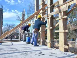 Venta de insumos para la construcción cae un 26,6% interanual en febrero