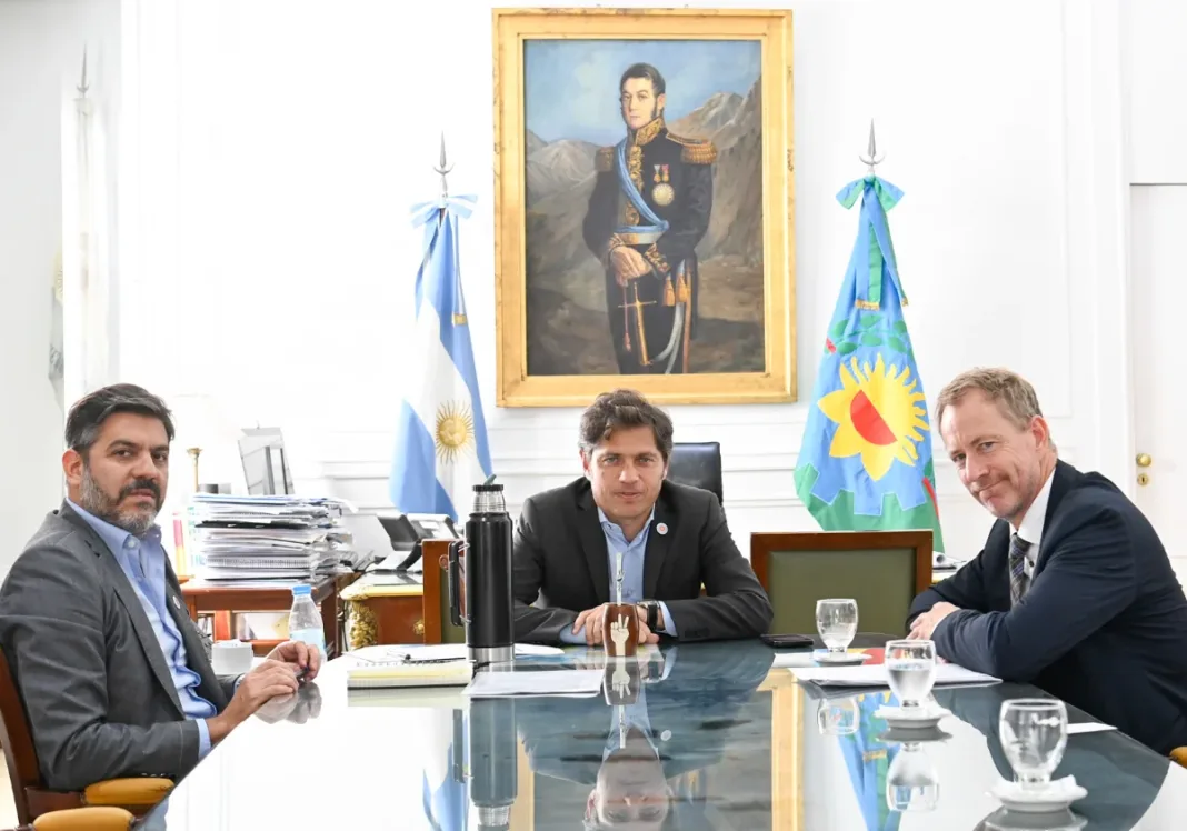 Gobernador de Buenos Aires criticó la respuesta del presidente Milei ante la epidemia de dengue - Foto: NA