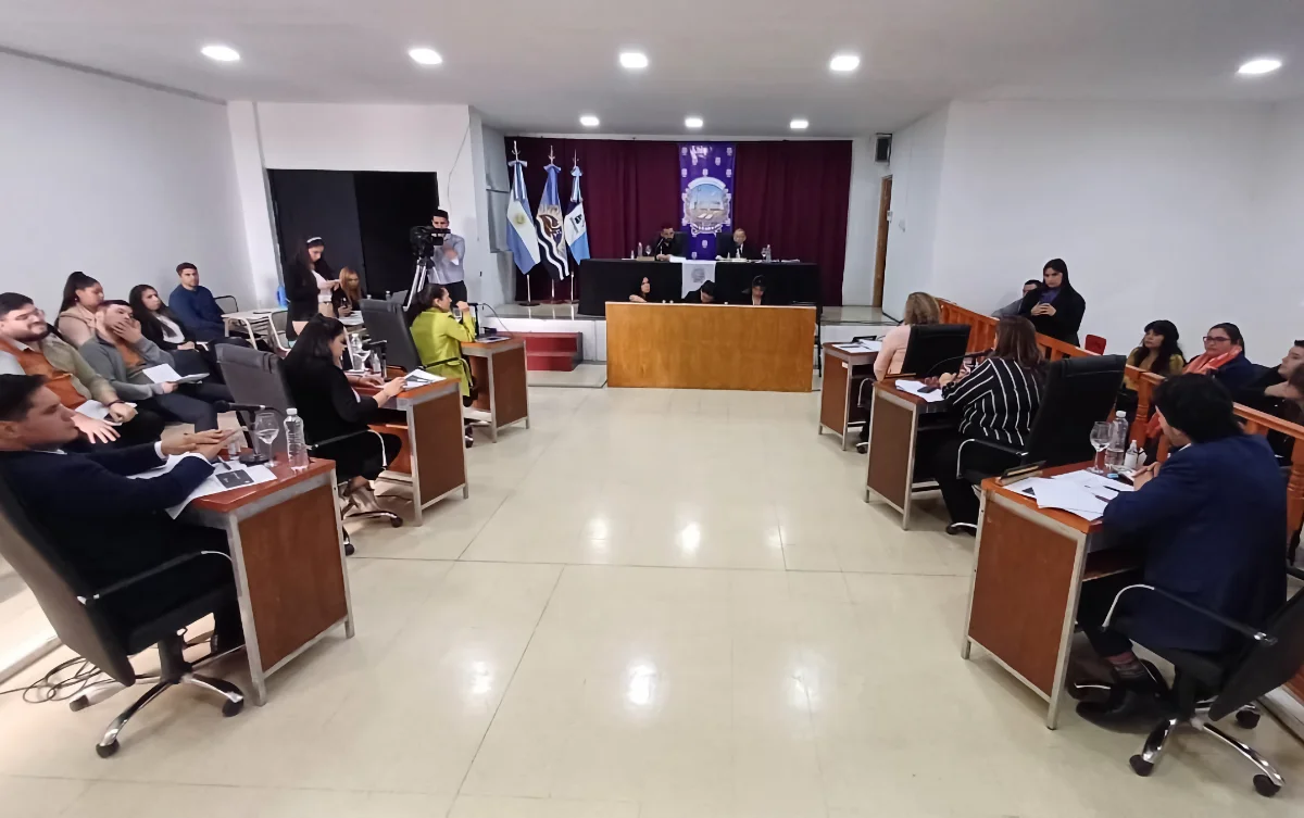 El Concejo Deliberante de Río Gallegos, aprobó la “Ficha limpia” con una variable interesante en relación a otros proyectos similares El Concejo Deliberante de Río Gallegos, aprobó la “Ficha limpia” con una variable interesante en relación a otros proyectos similares