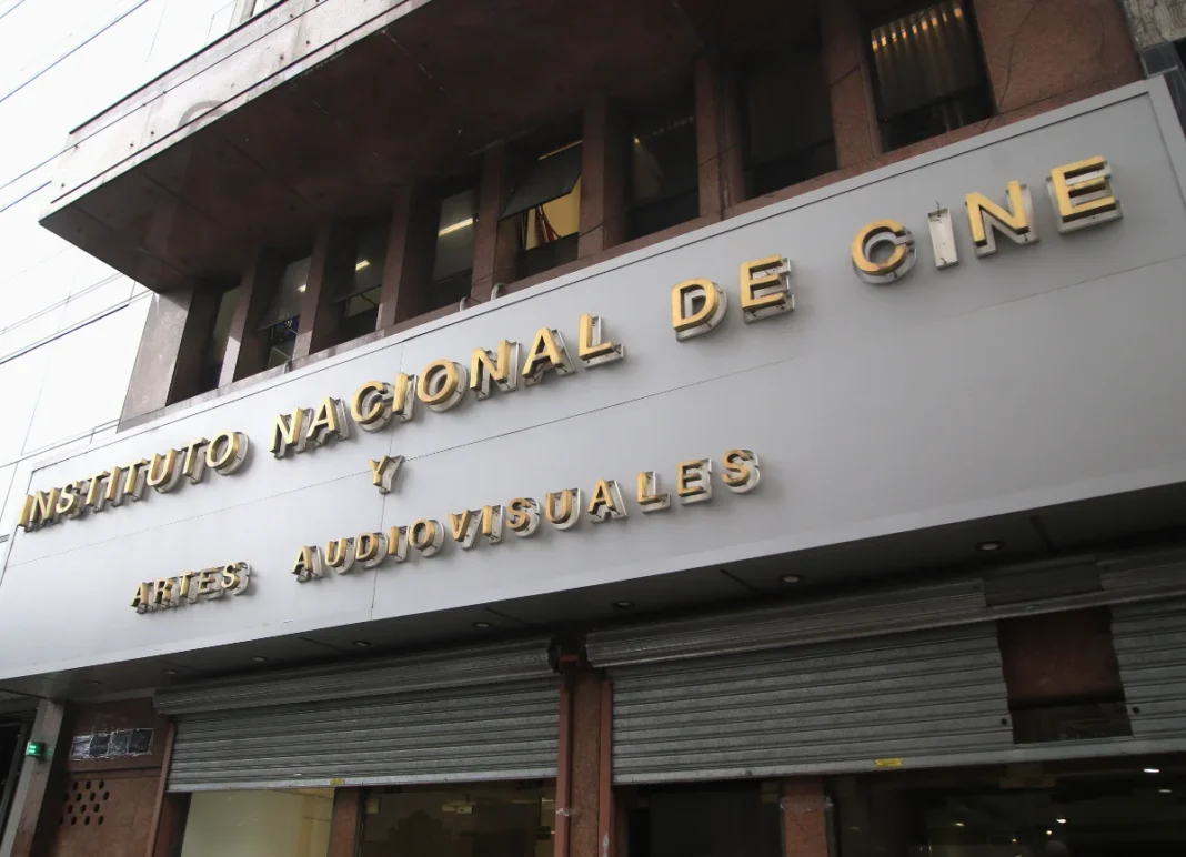 El Presidente Javier Milei ordena cierre del INCAA - Foto: NA