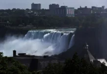 Las Cataratas del Niágara se preparan para el eclipse solar con un estado de emergencia