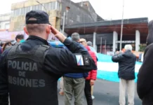 Acuerdo salarial: el gobierno de Misiones y la Policía provincial ponen fin a las protestas Acuerdo salarial: el gobierno de Misiones y la Policía provincial ponen fin a las protestas