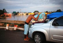 Devastadoras inundaciones en el sur de Brasil dejan 90 muertos y miles de afectados Devastadoras inundaciones en el sur de Brasil dejan 90 muertos y miles de afectados - Foto: NA