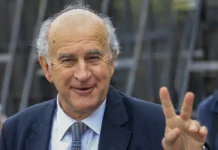 Oscar Parrilli criticó la Ley Bases y el Paquete Fiscal del gobierno nacional El senador nacional de Unión por la Patria, Oscar Parrilli - Foto: NA