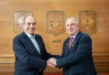 Guillermo Francos, avanza en acuerdos de obras con gobernadores de Misiones y Santa Cruz Guillermo Francos, avanza en acuerdos de obras con gobernadores de Misiones y Santa Cruz - Foto: NA