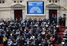 Tras intensas negociaciones, el Congreso aprueba las primeras leyes de Milei Tras intensas negociaciones, el Congreso aprueba las primeras leyes de Milei - Foto: NA