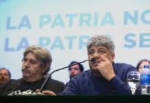 Movilización de la CGT al congreso en rechazo a la Ley Bases Movilización de la CGT al congreso en rechazo a la Ley Bases - Foto: NA