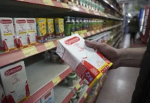 Ventas en supermercados y autoservicios se desploman en junio - Foto: NA