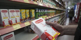 Ventas en supermercados y autoservicios se desploman en junio - Foto: NA