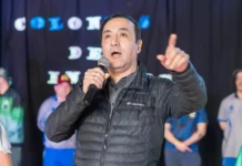 El accidente de un trabajador municipal disparó la ilegalidad en la que se manejan Vidal y Grasso que reducen todo a una pelea política egoísta y berreta El Intendente Grasso vuelve a instalar las sumas en negro en los salarios de los trabajadores, en este caso, municipales