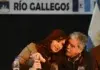 La Presidenta Cristina Kirchner charla con Julio De Vido cuando era ministro de planificación federal - Foto: OPI Santa Cruz/Francisco Muñoz