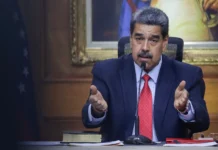 Maduro: "whatsApp amenaza a Venezuela, debemos eliminarlo”