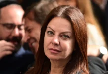 La ministra Sandra Pettovello pide renuncia tras polémica por compra de cafetera de $1.9 millones El papa Francisco recibió en el Vaticano a la ministra de Capital Humano de Argentina, Sandra Pettovello