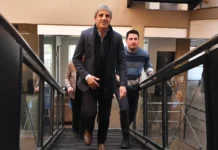 Caputo asegura que pagará US$4.000 millones en enero y descarta canje de bonos El ministro de Economía de la Nación Luis Caputo - Foto: NA