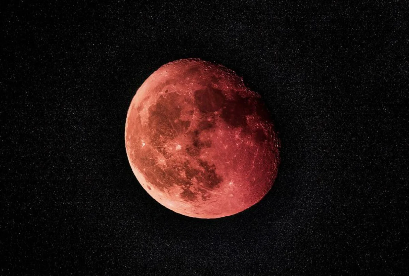 Súper Luna y eclipse parcial iluminan el cielo argentino esta noche Súper Luna y eclipse parcial iluminan el cielo argentino esta noche