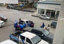 Yo petrolerizo, tu petrolerizas, ellos petrolerizan. Luz verde al sindicato de Petroleros para apretar a estacioneros Yo petrolerizo, tu petrolerizas, ellos petrolerizan. Luz verde al sindicato de Petroleros para apretar a estacioneros