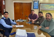 El Intendente Carrizo sin respuestas, se reunió con el Gobernador que en la foto, no se muestra muy contento