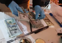En un operativo detienen a cuatro personas en una causa por venta de drogas En un operativo detienen a cuatro personas en una causa por venta de drogas