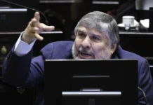 El senador formoseño José Mayans - Foto: NA
