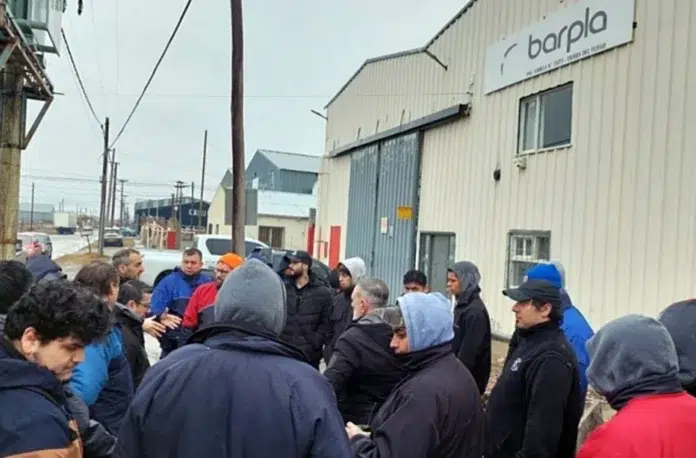 Cerró una fábrica en Río Grande y 50 operarios quedaron sin empleo