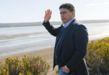 El Gobernador mal asesorado, apostó a los docentes millonarios sin tener en cuenta el valor de la verdad y la frontera del ridículo
