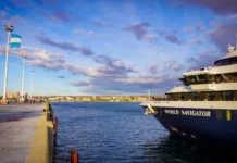 El "World Navigator" llega a Puerto Madryn y refuerza a Chubut como destino de cruceros