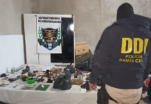 Secuestran cocaína valuada en $ 1 millón en Caleta Olivia Secuestran cocaína valuada en $ 1 millón en Caleta Olivia