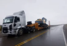 Fuerte lluvias causan inundaciones en Gobernador Gregores