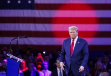 Trump anuncia nominaciones clave: Charles Kushner como embajador en Francia y Kash Patel para dirigir el FBI Trump anuncia nominaciones clave: Charles Kushner como embajador en Francia y Kash Patel para dirigir el FBI