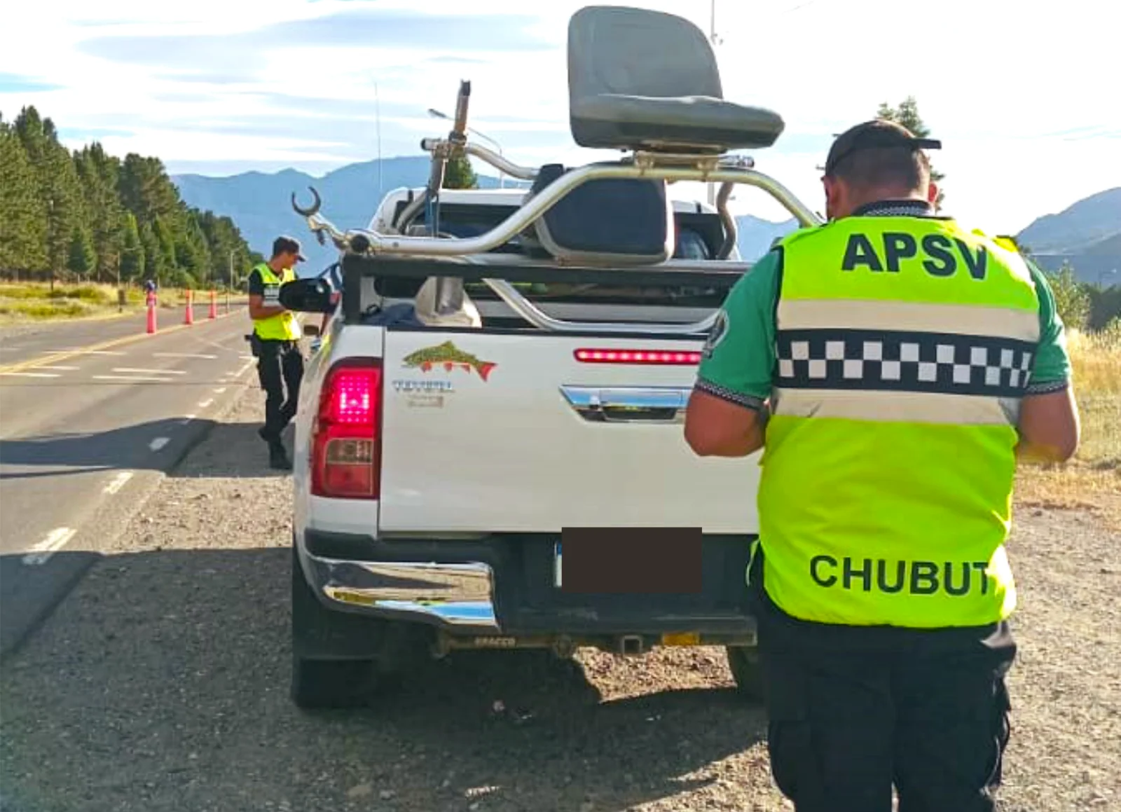 "Verano Seguro": operativos en Chubut con detenciones, incautación de drogas y controles preventivos "Verano Seguro": operativos en Chubut con detenciones, incautación de drogas y controles preventivos