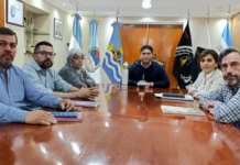 El Gobierno logró la foto con ADOSAC y ahora intentará condicionar las negociaciones paritarias futuras con el gremio, acudiendo al “yo te lo dije” como justificación