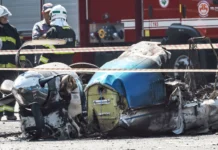 Tragedia en San Pablo: un avión cae sobre una avenida y deja dos muertos Tragedia en San Pablo: un avión cae sobre una avenida y deja dos muertos - Foto: NA