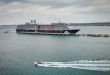 El crucero Oosterdam recaló en Puerto Madryn con más de 1.800 pasajeros El crucero Oosterdam recaló en Puerto Madryn con más de 1.800 pasajeros