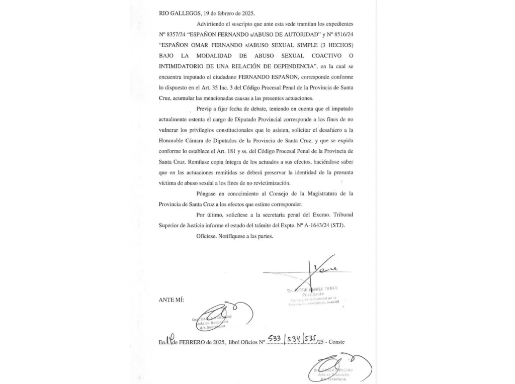 Piden el desafuero del diputado Fernando Españón. Le imputan los delitos de abuso de autoridad, abuso sexual simple y coactivo