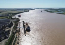 El futuro de la Hidrovía Paraguay-Paraná: Congreso analizará la licitación hoy El Gobierno oficializó la estructura de la nueva Agencia Nacional de Puertos y Navegación - Foto: NA