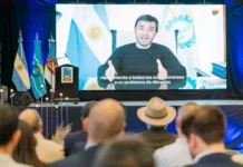 El gobernador de Chubut asegura que el acueducto de Comodoro Rivadavia será una realidad durante su mandato El gobernador de Chubut asegura que el acueducto de Comodoro Rivadavia será una realidad durante su mandato