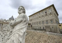 Estado de salud del Papa Francisco sigue siendo reservado, pero su pronóstico es estable El papa Francisco sufre una infección respiratoria compleja y sigue internado en Roma