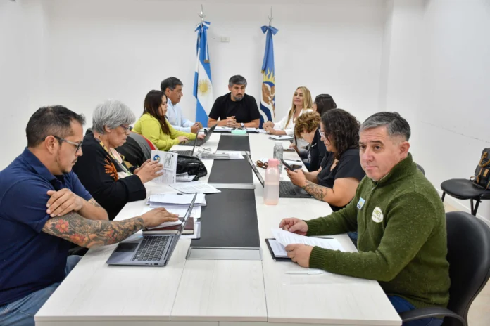 Gobierno sostuvo oferta salarial y gremios adelantaron que habrá medidas de fuerza