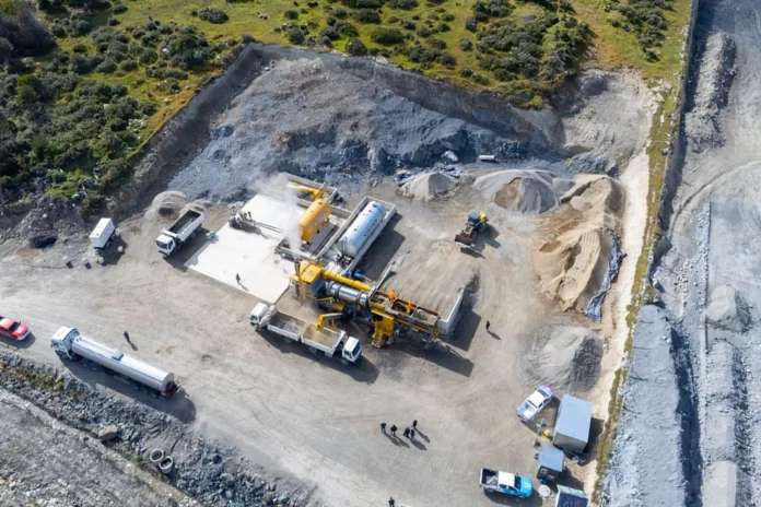 Ushuaia ya cuenta con planta de asfalto
