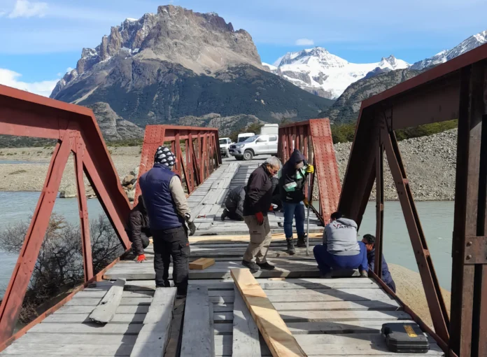 Reparan puente sobre el río Eléctrico en la Ruta Provincial N° 41