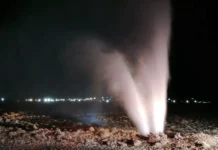 Escape mortal de gas sulfhídrico, agua y petróleo. Evacúan barrios en Las Heras. Los ribetes increíble de una información que oficialmente ocultan Escape mortal de gas sulfhídrico, agua y petróleo. Evacúan barrios en Las Heras. Los ribetes increíble de una información que oficialmente ocultan