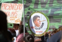 Conflicto docente: eterno y continuado si el gobierno solo piensa en compensar la inflación y no recompone el salario básico Conflicto docente: eterno y continuado si el gobierno solo piensa en compensar la inflación y no recompone el salario básico - Foto: OPI Santa Cruz/Francisco Muñoz