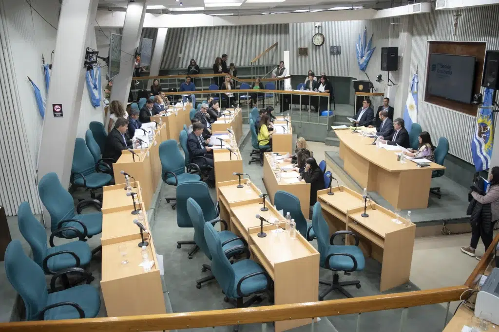 La Cámara inflada: para el 2026 la Legislatura provincial tiene más presupuesto que 12 localidades santacruceñas