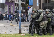 Gobierno califica disturbios en el Congreso como intento de golpe de Estado Gobierno califica disturbios en el Congreso como intento de golpe de Estado - Foto: NA