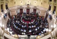 La Libertad Avanza pidió sesión para tratar la reforma laboral El Senado homenajeó al papa Francisco y destacó su legado social y pastoral - Foto: NA